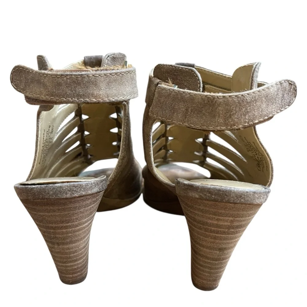 Naturalizer Taupe Leather Cutout Slingback Heel Shoes Comfort Block Sandals 7.5‎